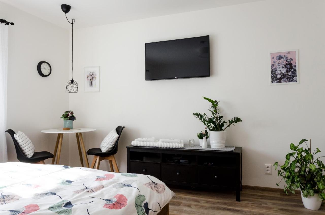 Apartmany U Kotacku Veverske Kninice Exterior foto